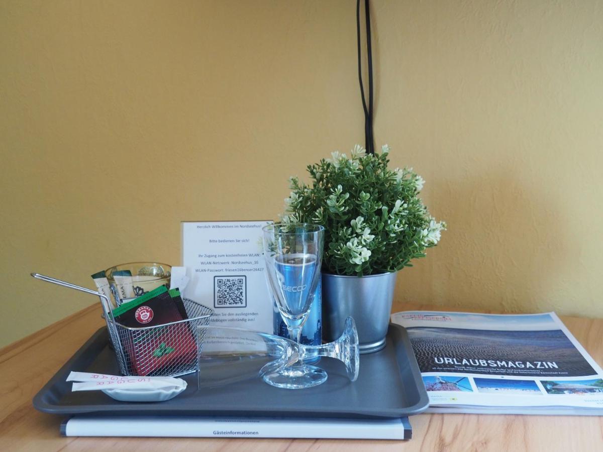 Friesenmeer Ferienwohnung Sechs Bensersiel Exterior foto